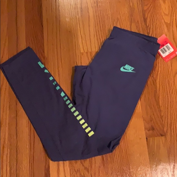 Nike Other - Purple Gray Nike Girls Legging with Accent NWT